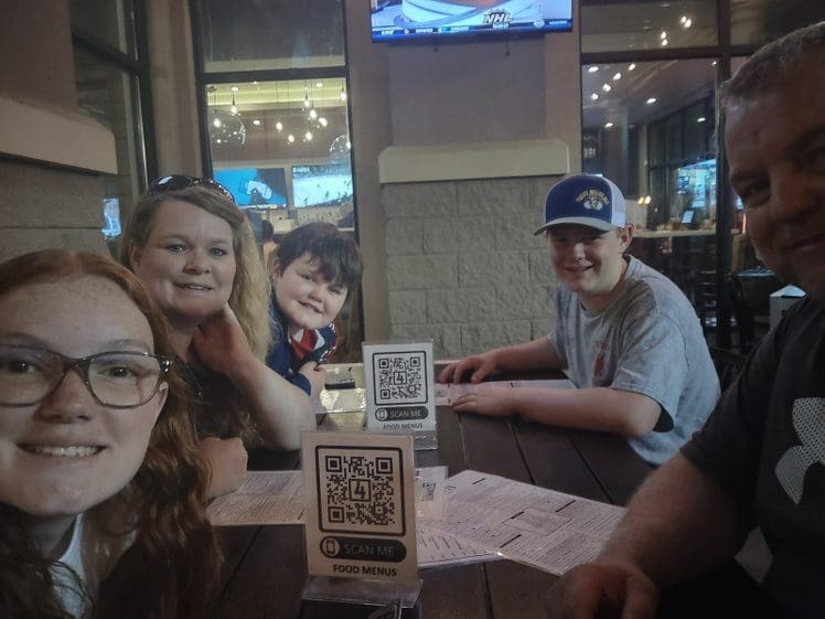 4 Corners Tavern