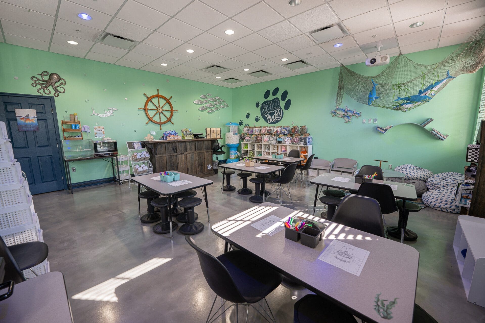 Windsor at Westside Resort dining area