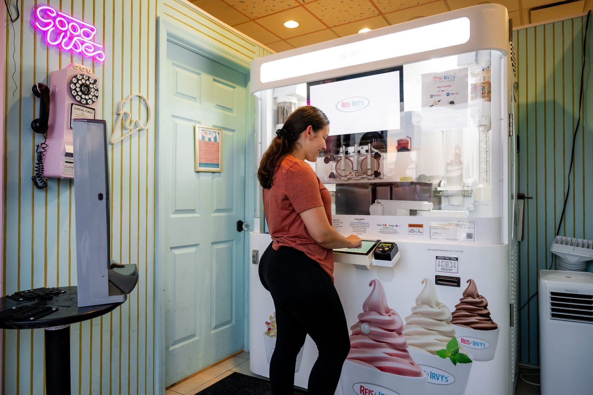 Windsor at Westside Resort ice cream shoppe