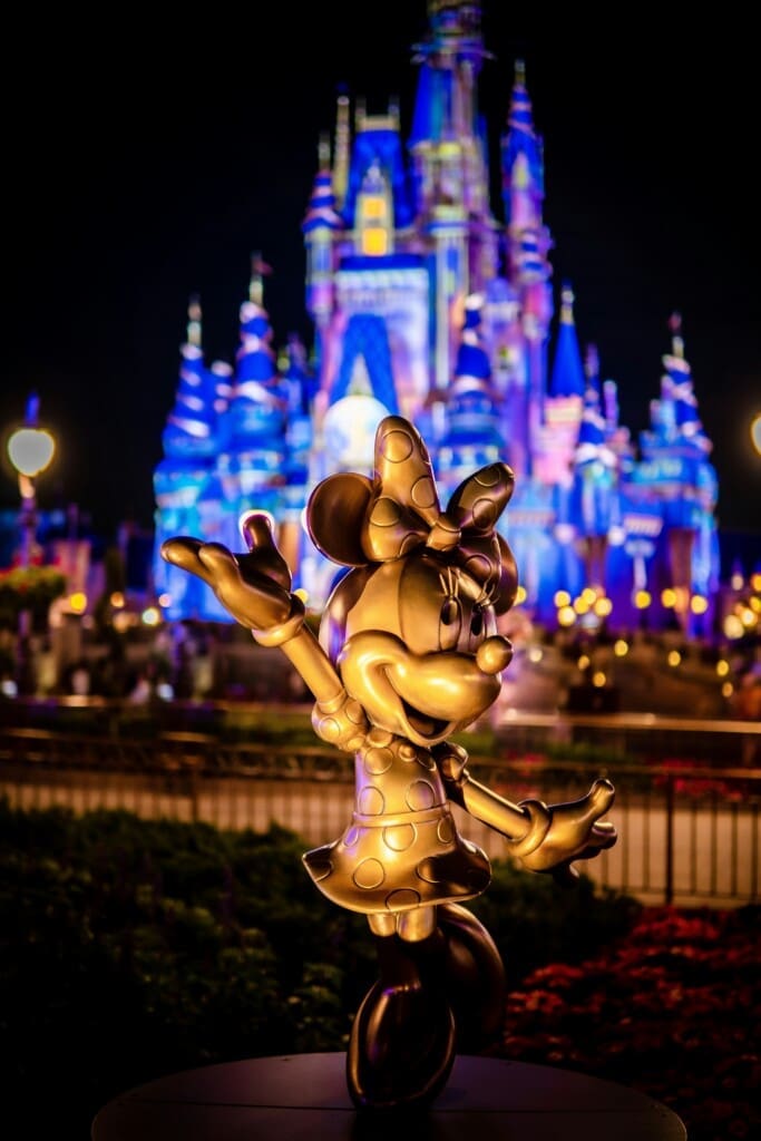 Minnie Mouse statue at Magic Kingdom Orlando as part of an Orlando 5 Day Itinerary Disney trip